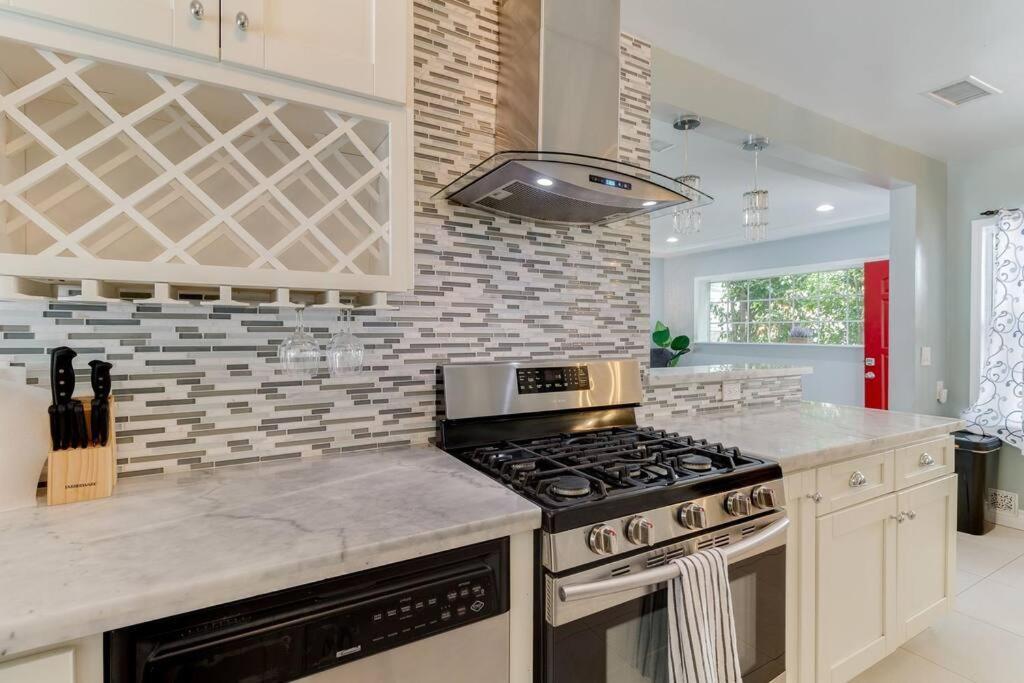 Picfair Village Modern Glam House Los Angeles