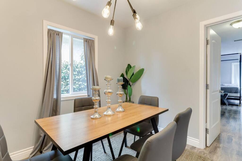 Picfair Village Modern Glam House Los Angeles
